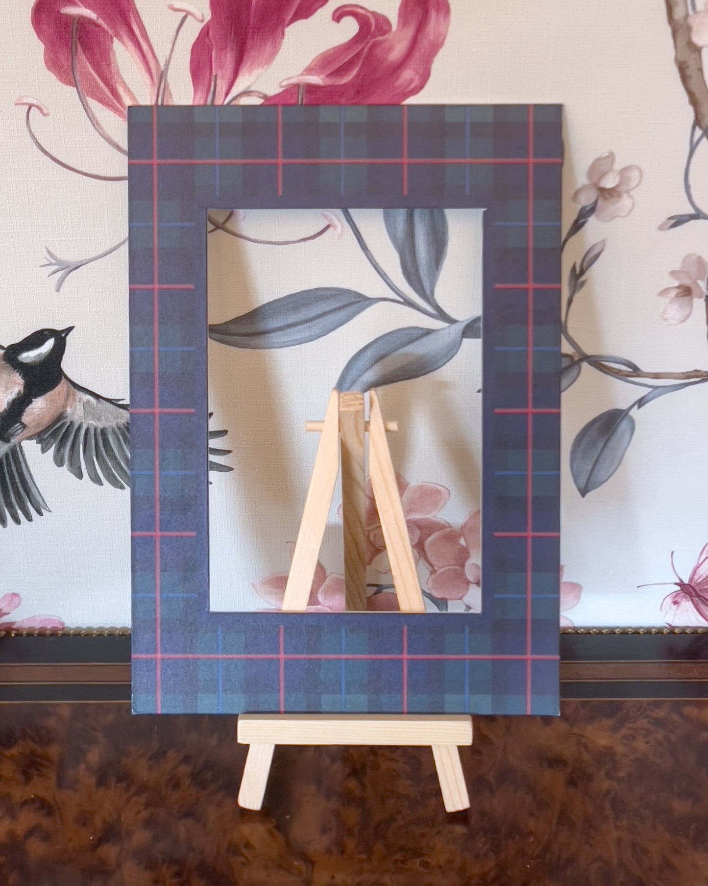 Campbell__navy__vertical