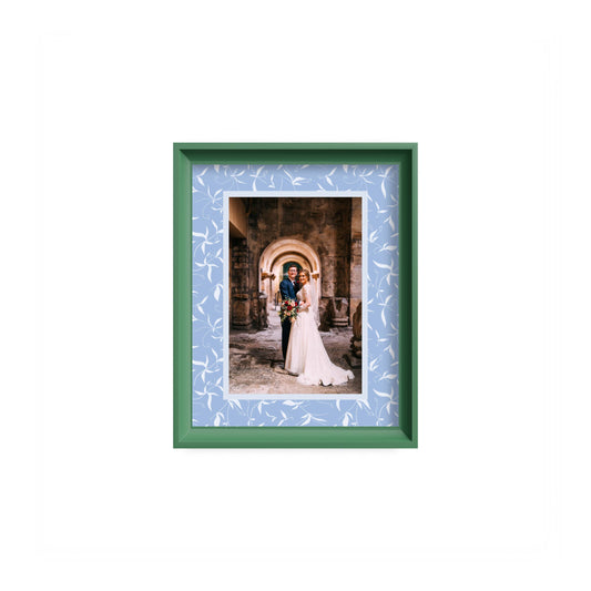 Botanical Photo Mount - mount for picture frame for wedding photos - modern wedding presents - green frame - wall hanging - Coeur et Maman