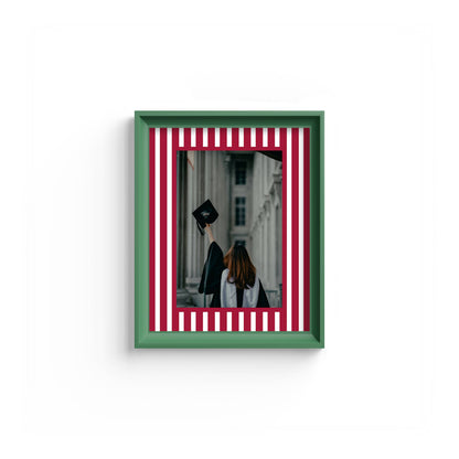 Medium Stripes Photo Mount - mount for picture frame for graduation certificates - green frame - wall hanging - Coeur et Maman