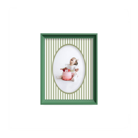 Small Stripes Photo Mount - mount for picture frame - green frame - wall hanging - Coeur et Maman