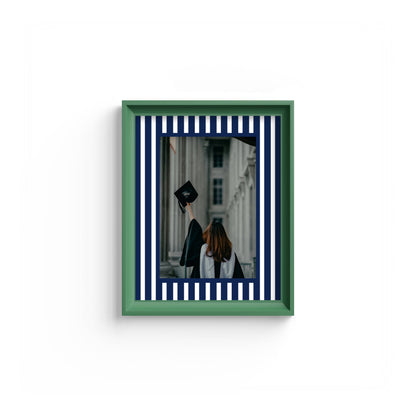 Medium Stripes Photo Mount - mount for picture frame for graduation certificates - green frame - wall hanging - Coeur et Maman