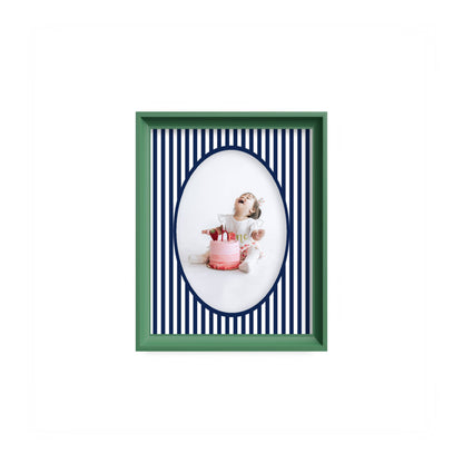 Small Stripes Photo Mount - mount for picture frame - green frame - wall hanging - Coeur et Maman