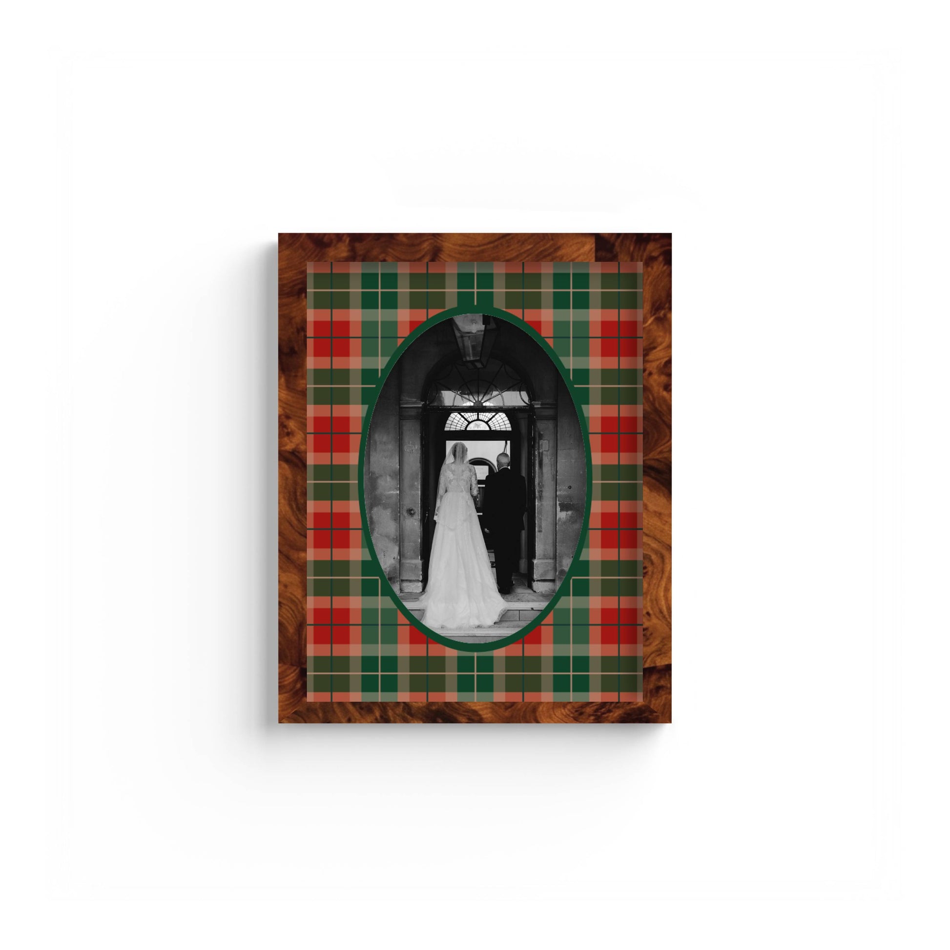 Campbell of Cawdor Tartan Photo Mount - custom photo mat for framing -burlwood frame - wall hanging - Coeur et Maman