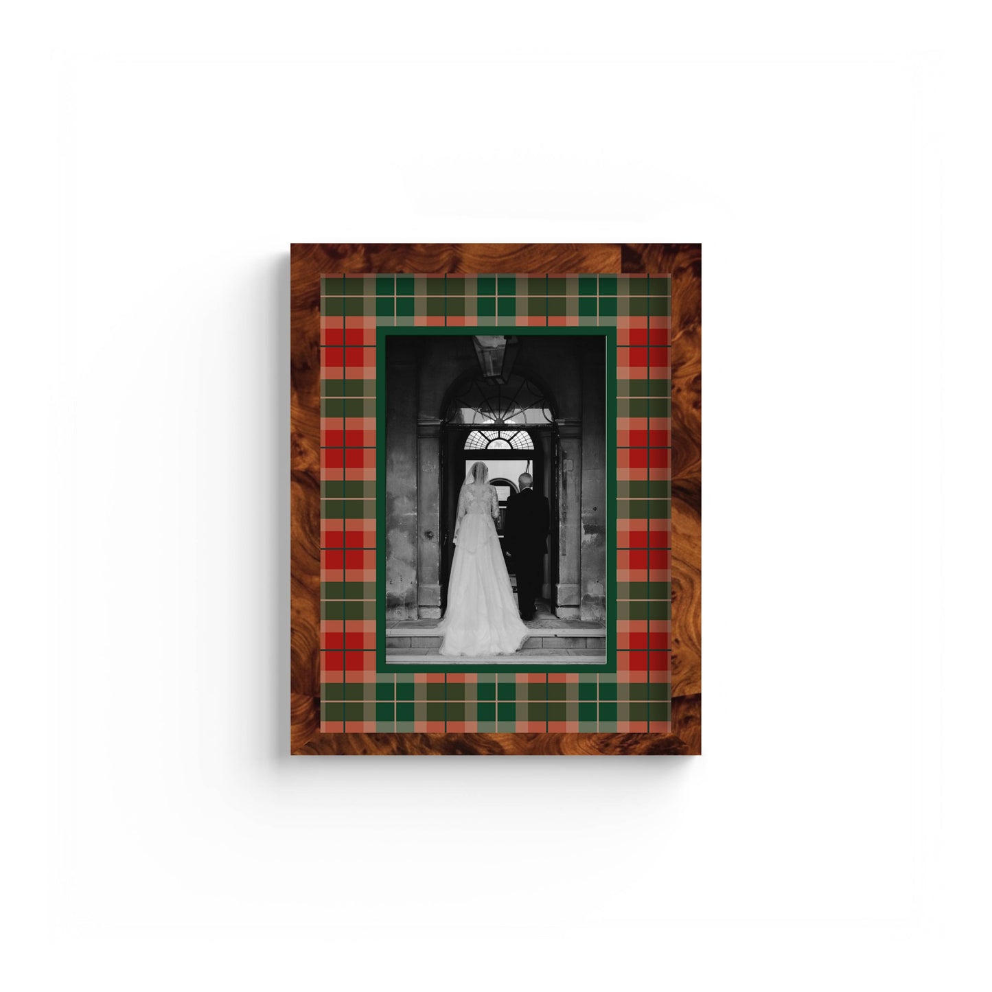 Campbell of Cawdor Tartan Photo Mount - custom photo mat for framing -burlwood frame - wall hanging - Coeur et Maman
