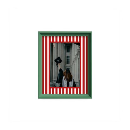 Medium Stripes Photo Mount - mount for picture frame for graduation certificates - green frame - wall hanging - Coeur et Maman