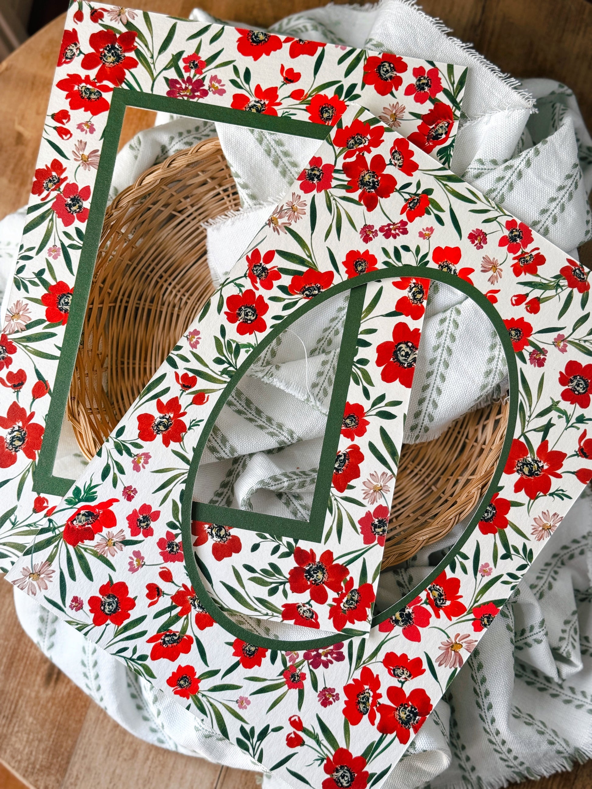 ScarletReverie__Rectangle